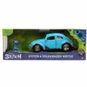 Set masinuta metalica Volkswagen bettle, scara 1: 32 si figurina metalica stitch, jada